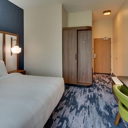 Fairfield Inn & Suites By Marriott Goshen Exterior photo